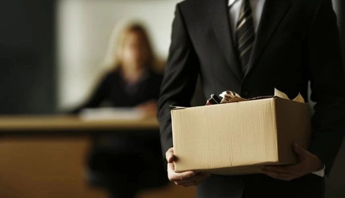 Licenciement nul : les indemnités doivent inclure primes et heures supplémentaires